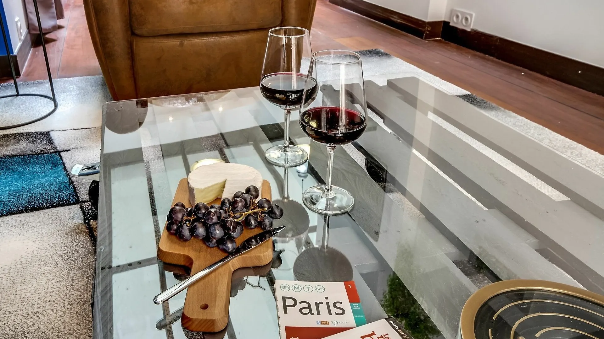 Sweet Inn Apartments Champs Elysees II Paris 0*,